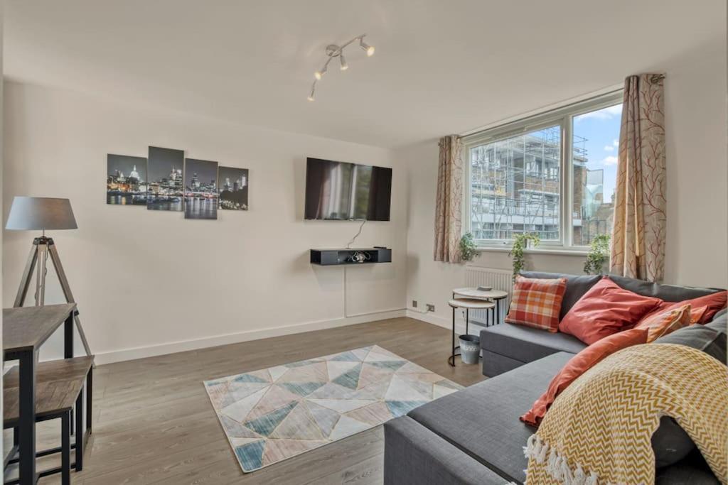 Hidden Gem In Battersea W/ Free Parking Apartment ลอนดอน ภายนอก รูปภาพ